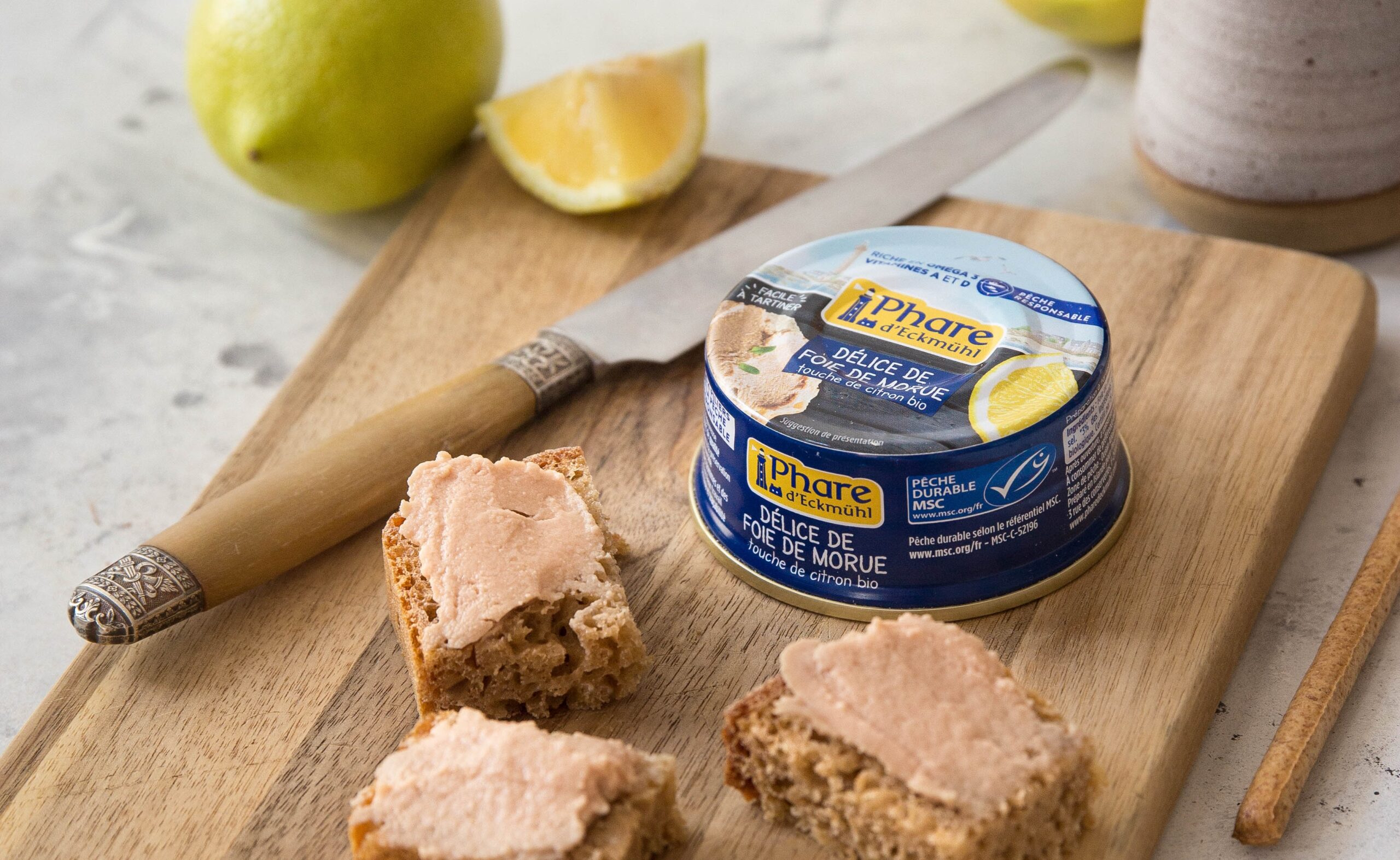L’huile de foie de morue des bienfaits pour la santé et du plaisir pour les papilles Phare d L’huile de foie de morue des bienfaits pour la santé et du plaisir pour les papilles Phare d
