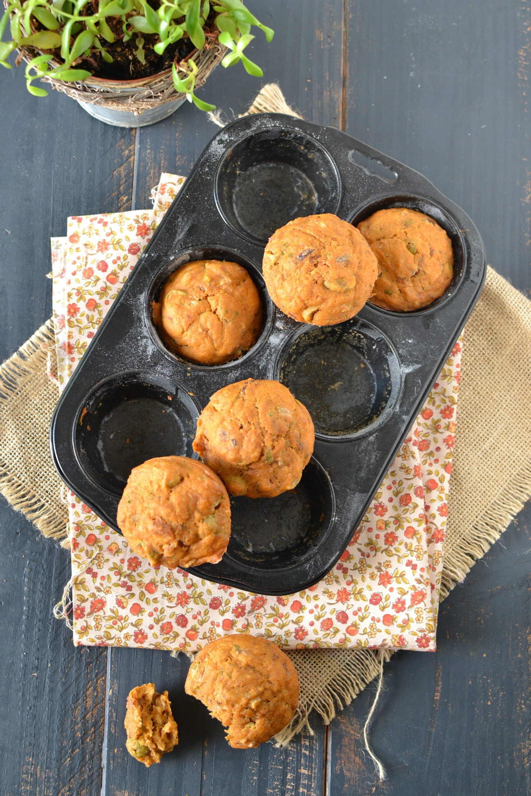 petits-cakes-au-thon-et-tomate